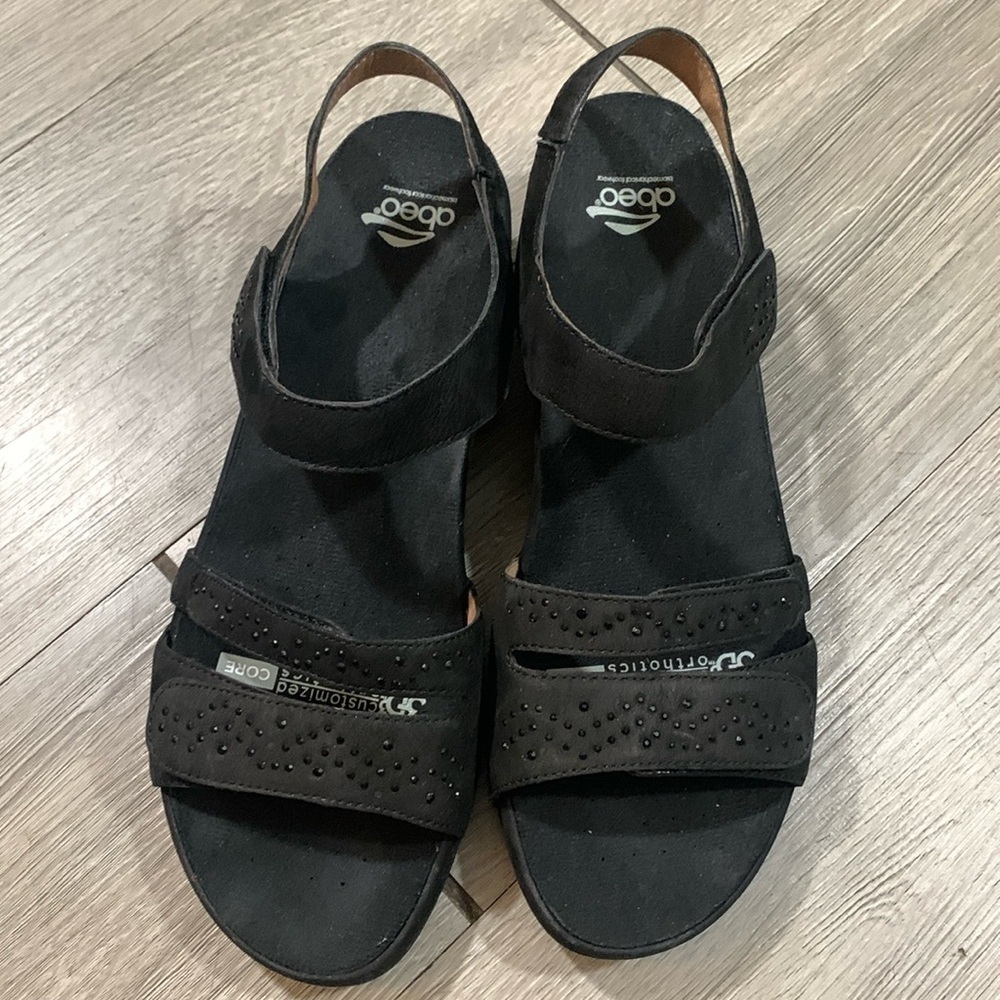 ABEO Gabrielle Black Wedge Leather Rhinestone Detail Adjustable Sandals size 10